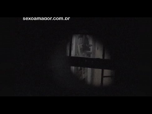 ❤️ Si Blondie ay lihim na nakunan ng video ng isang voyeur ng kapitbahayan na nakatago sa likod ng mga guwang na brick ❤️❌ Just porn sa porn tl.credit-assorti.ru ❌️❤